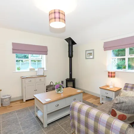 Cherry Laurel * Thornton Dale