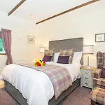 Cherry Laurel Thornton Dale
