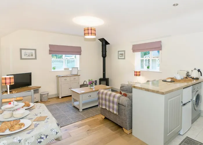 Cherry Laurel Nyaraló *